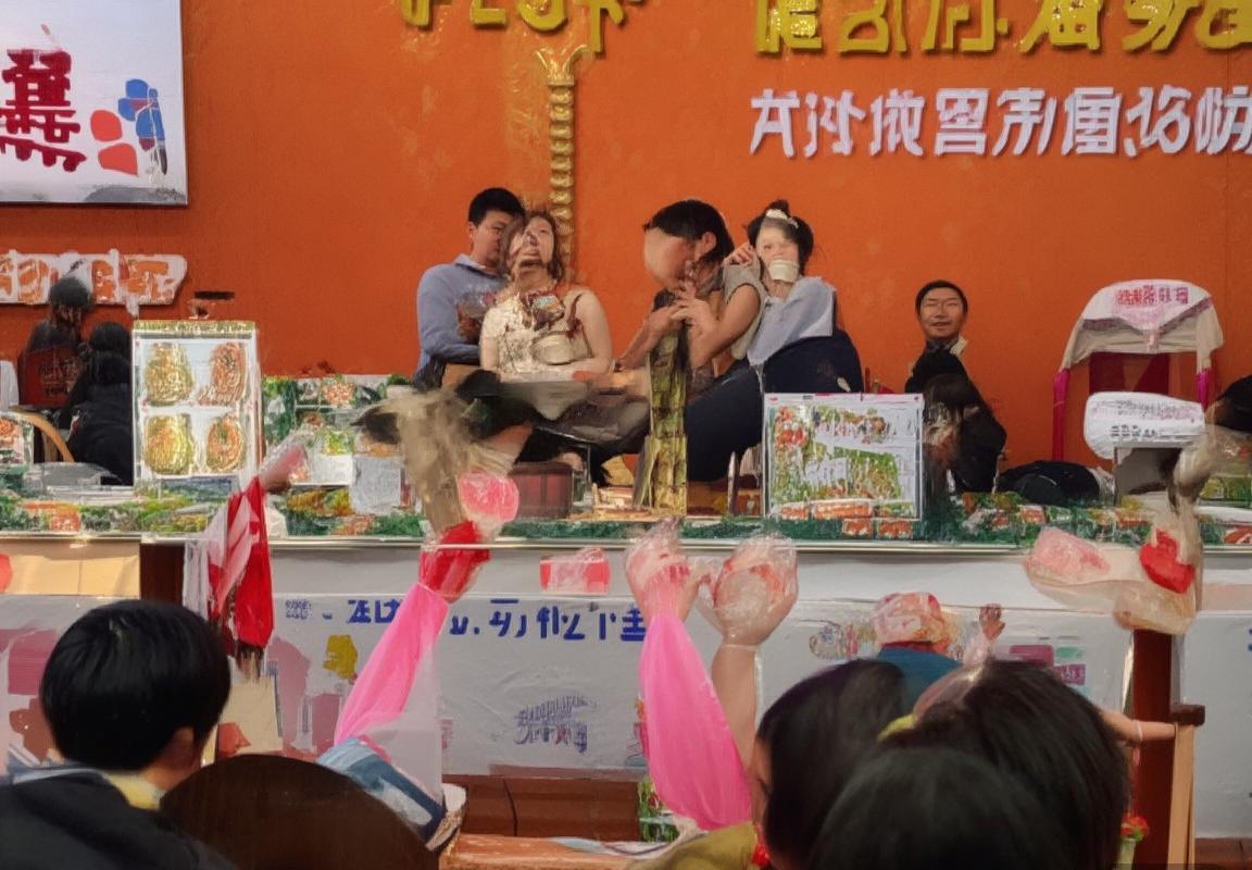 费拉拉VS莱切：激战悬念迭起，战术对决与球星风采回顾